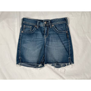 Silver Jeans Co. W 26 Natsuki Shorts Denim Frayed